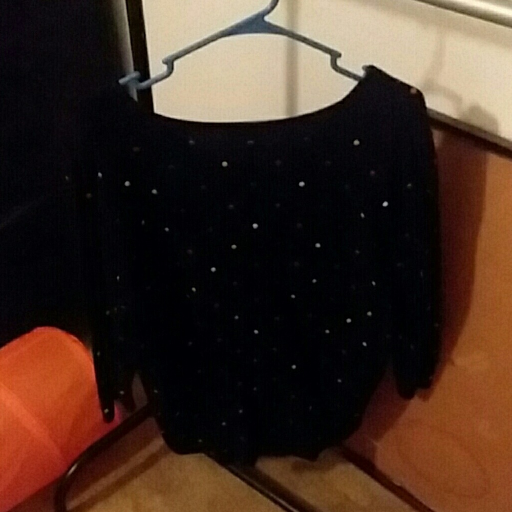 Sweater - Picture 3 of 3